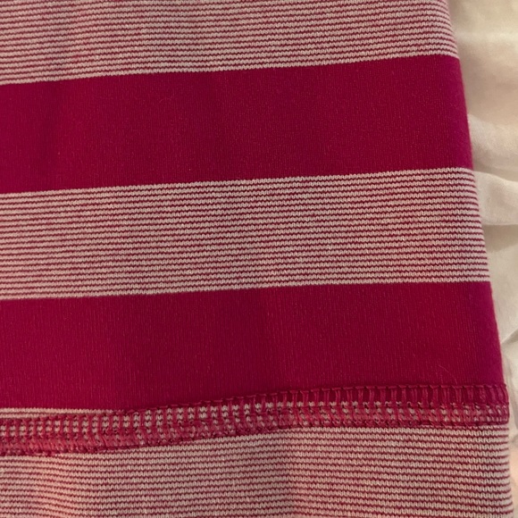 Lululemon Power Y Tank Light Pink/Hot Pink Stripe w/Built In Bra Top Size 8 NWOT - Picture 5 of 9